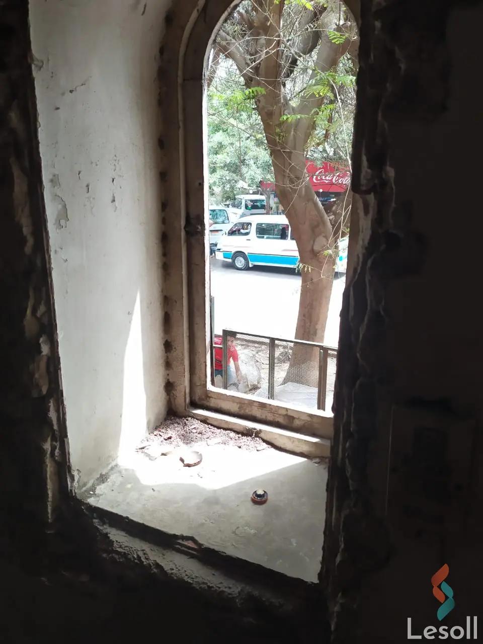 Villa for sale with an data.area 702 meters and 5 data.rooms in Maadi Cairo