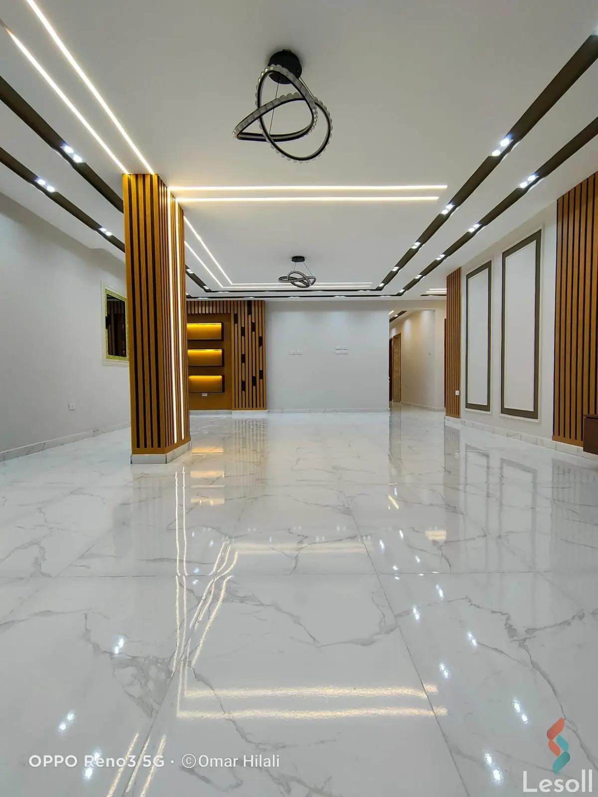 شقة للبيع بمساحة 195 متر و 3 غرف في حدائق الأهرام الجيزة شقة للبيع بمساحة 195 متر و 3 غرف في حدائق الأهرام الجيزة