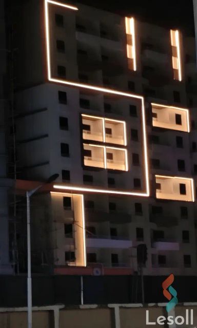 Apartment for sale with an data.area 105 meters and 2 room in Omraneya Giza