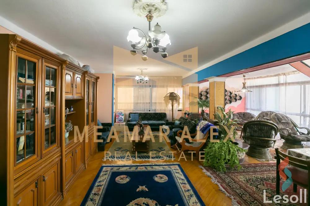 Apartment for sale with an data.area 425 meters and 7 data.rooms in Snumberi Gaber Alexandria