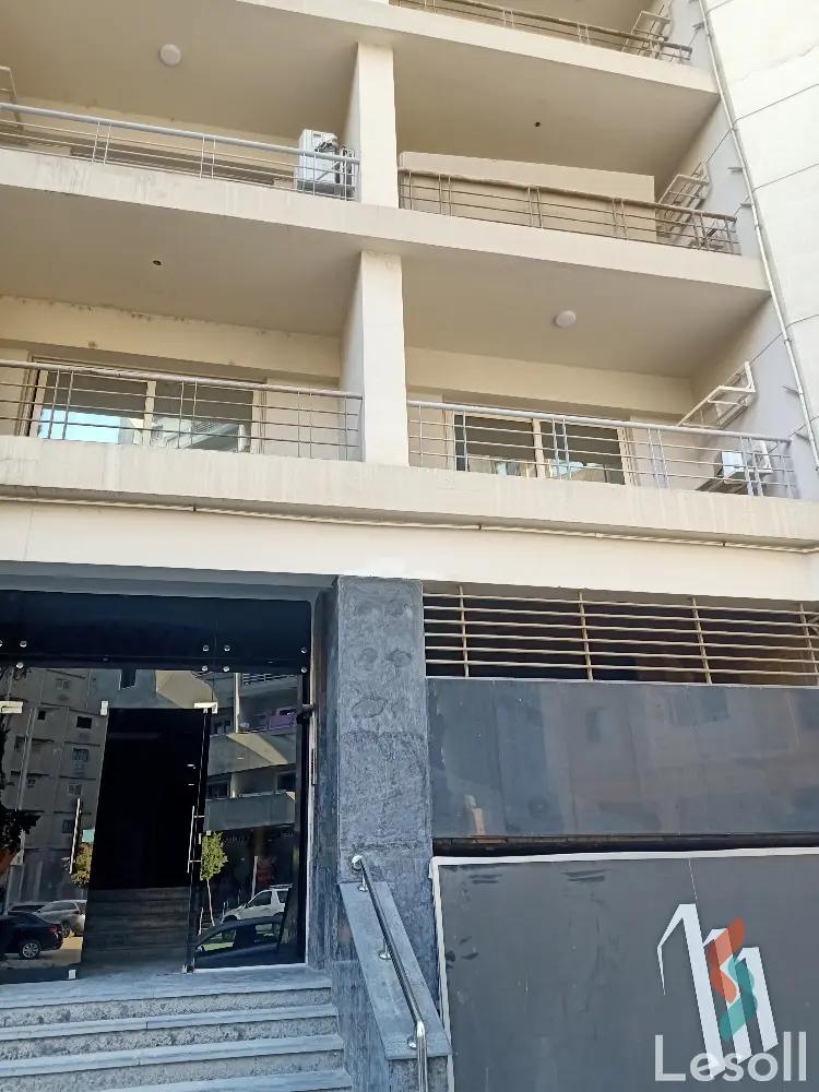 شقة للبيع بمساحة 235 متر و 4 غرف في المعادى القاهرة شقة للبيع بمساحة 235 متر و 4 غرف في المعادى القاهرة