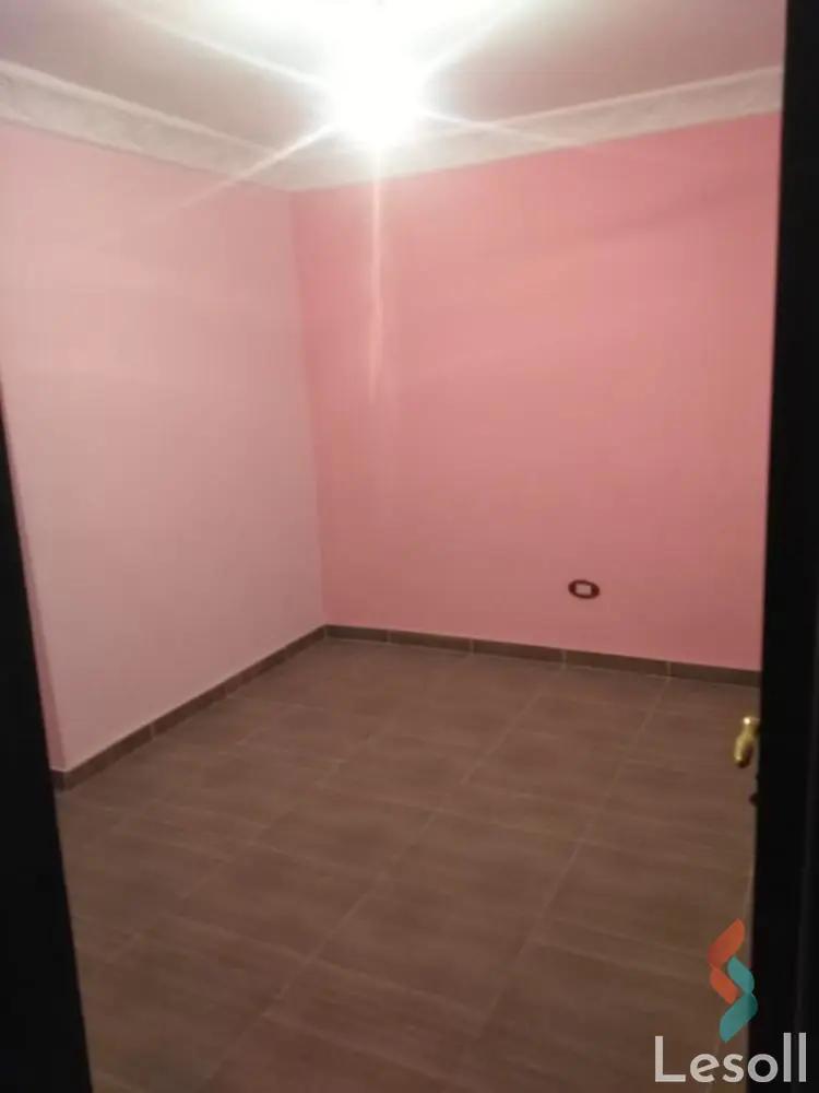 شقة للبيع بمساحة 165 متر و 3 غرف في النزهة الجديدة القاهرة - صورة 4