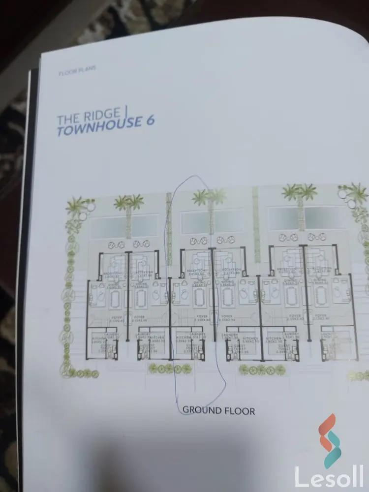 فيلا للبيع بمساحة 320 متر و 5 غرف في الشيخ زايد الجيزة