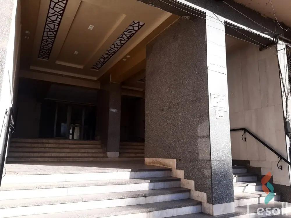 Apartment for sale with an data.area 215 meters and 3 data.rooms in Shubra Cairo