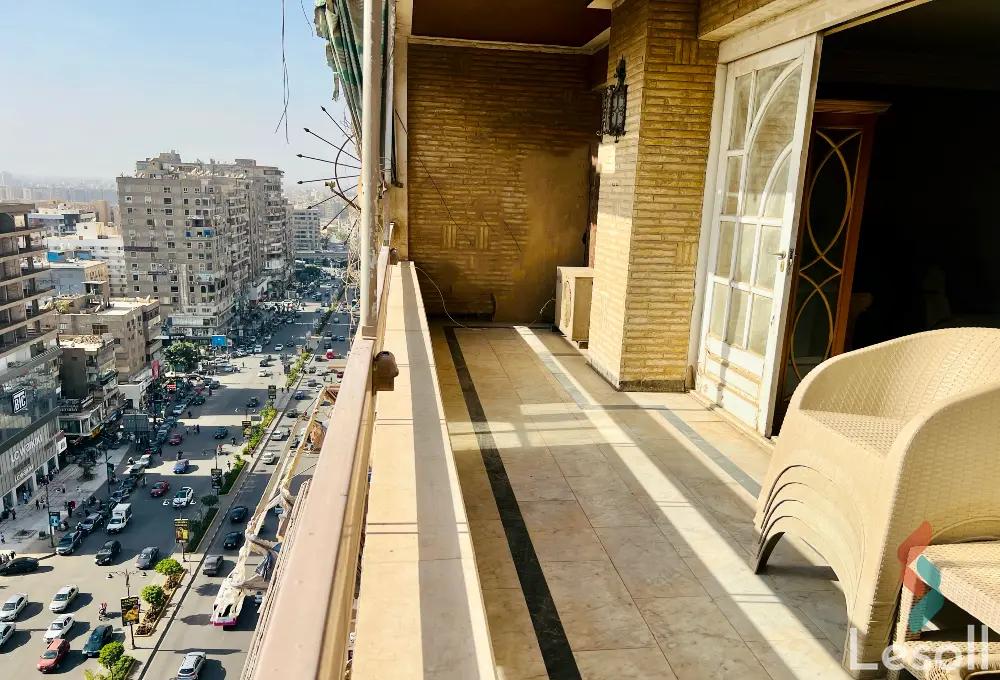 Apartment for sale with an data.area 300 meters and 3 data.rooms in Nasr City Cairo - Image 3