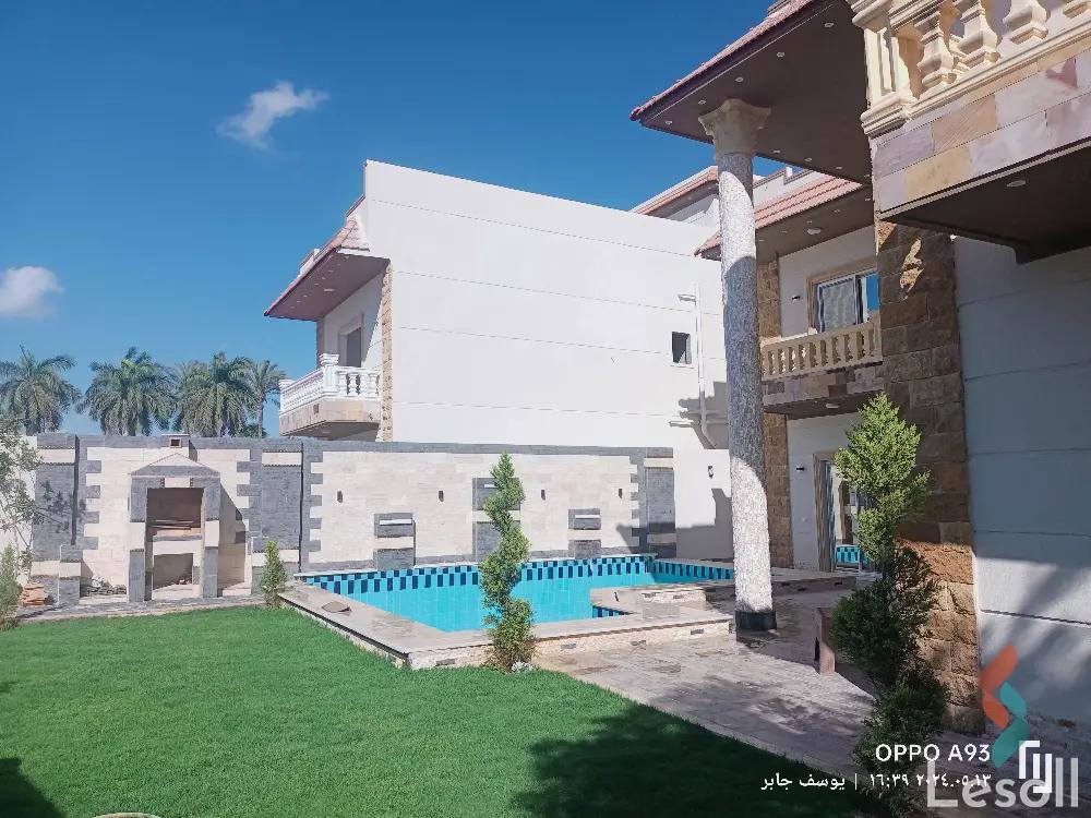 Villa for sale with an data.area 500 meters and 5 data.rooms in Bourj Alarab Alexandria