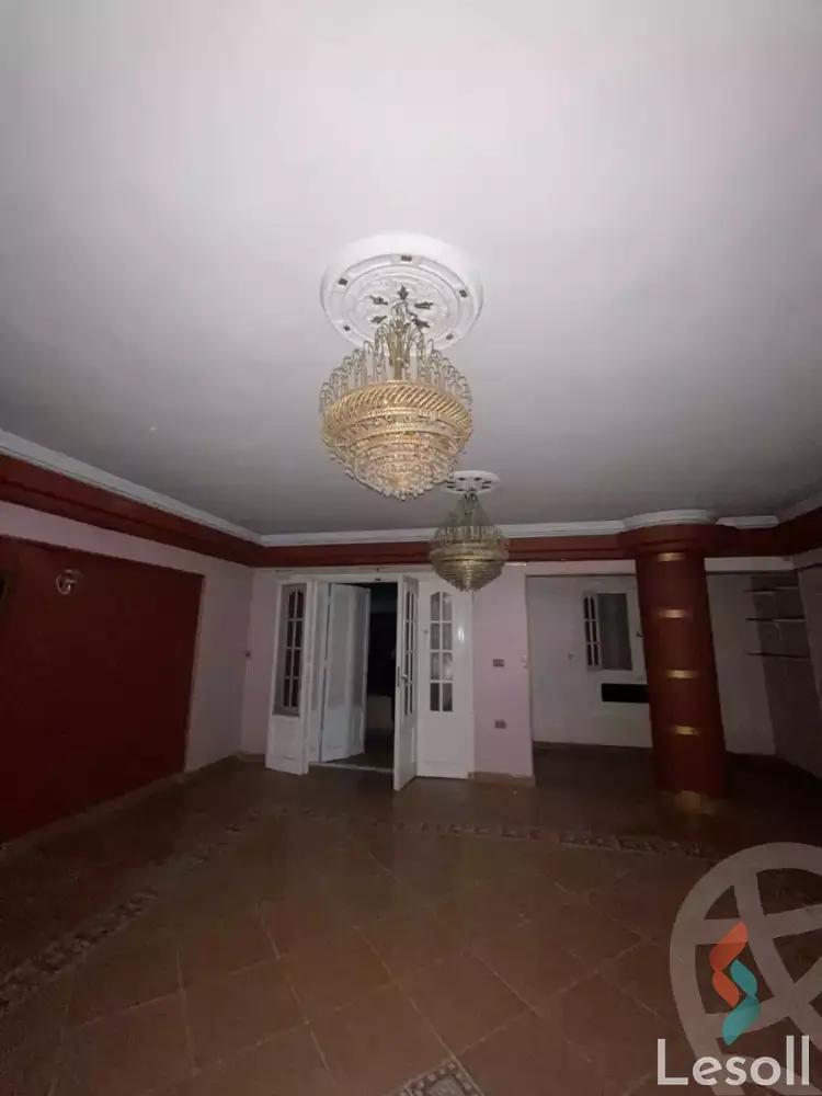 شقة للبيع بمساحة 175 متر و 3 غرف في النزهة القاهرة - صورة 3