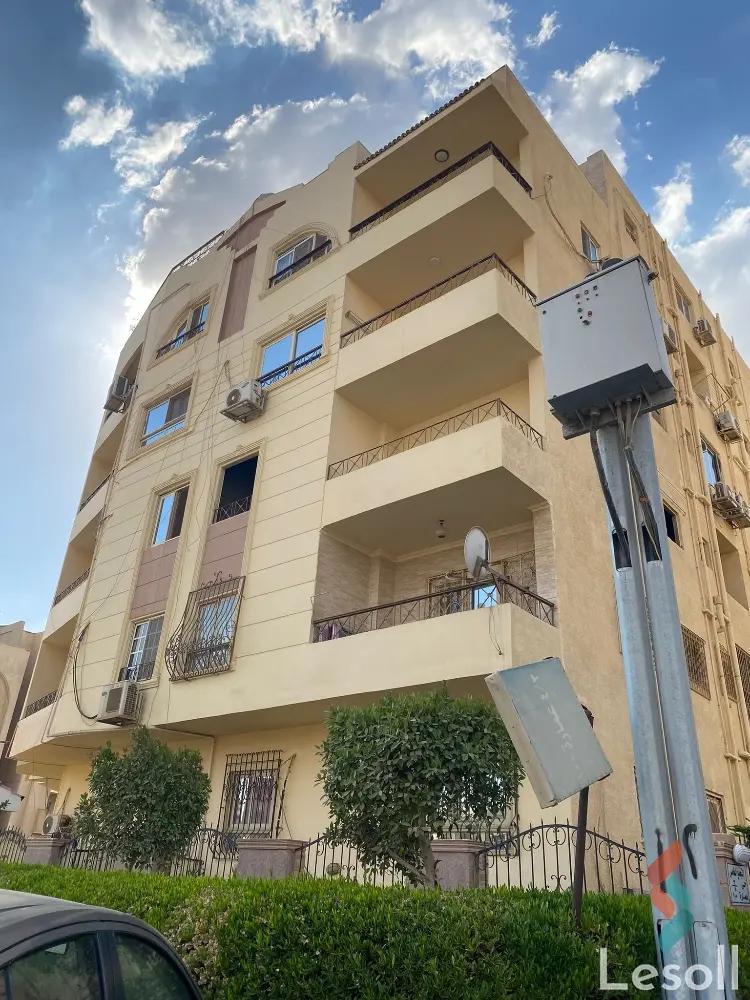 شقة للبيع بمساحة 150 متر و 3 غرف في التجمع الخامس القاهرة - صورة 2