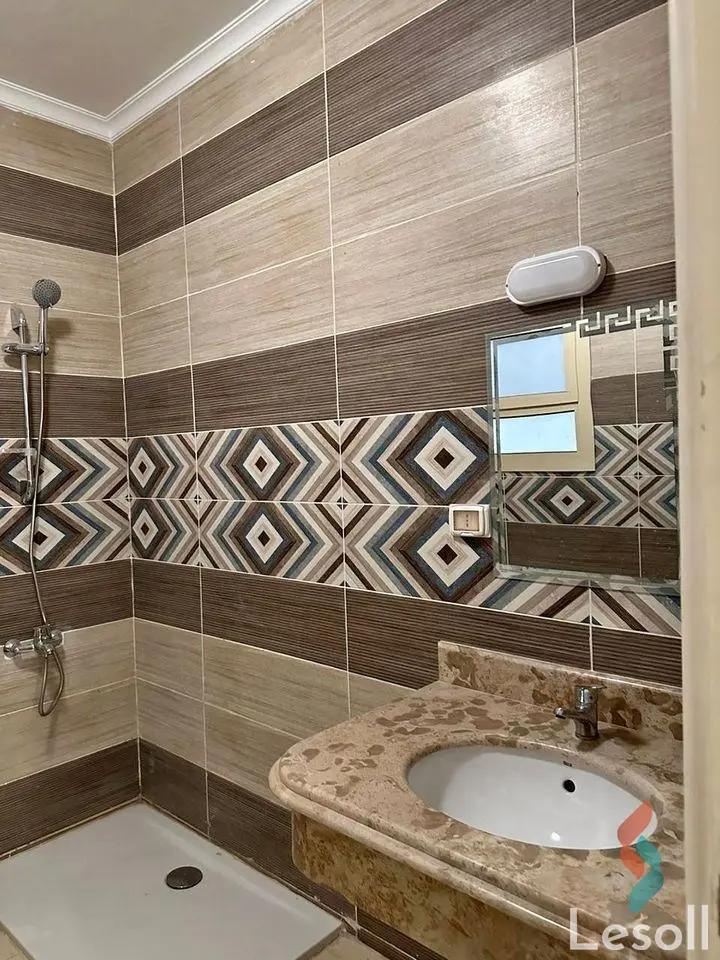 شقة للبيع بمساحة 121 متر و 3 غرف في العاصمة الإدارية القاهرة - صورة 3