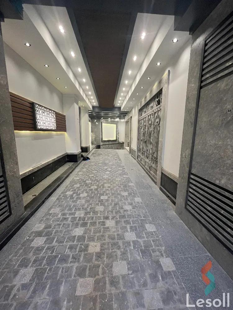 Apartment for sale with an data.area 195 meters and 3 data.rooms in Fleming Alexandria