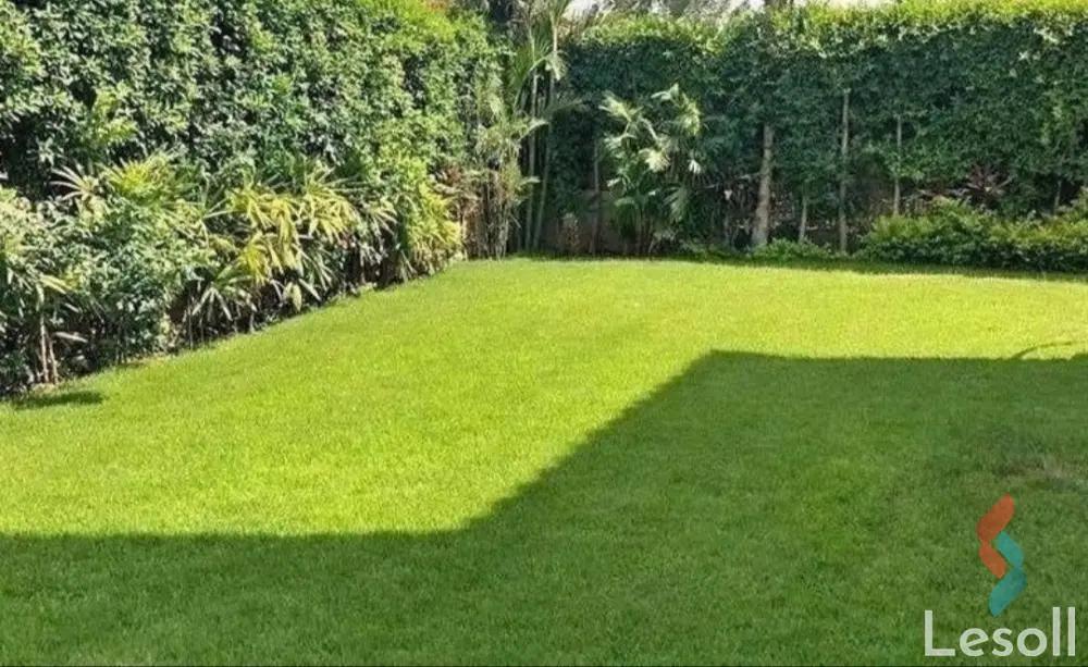 فيلا للبيع بمساحة 200 متر و 5 غرف في القاهرة الجديدة القاهرة - صورة 3