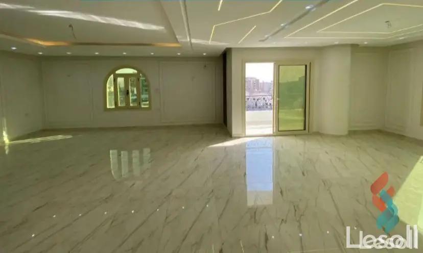 شقة للبيع بمساحة 285 متر و 3 غرف في مصر الجديدة القاهرة - كل الصور