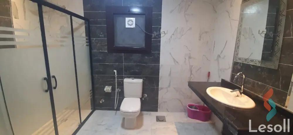 شقق فندقية للايجار الشهري بمساحة 232 متر و 3 غرف في المهندسين الجيزة - صورة 4