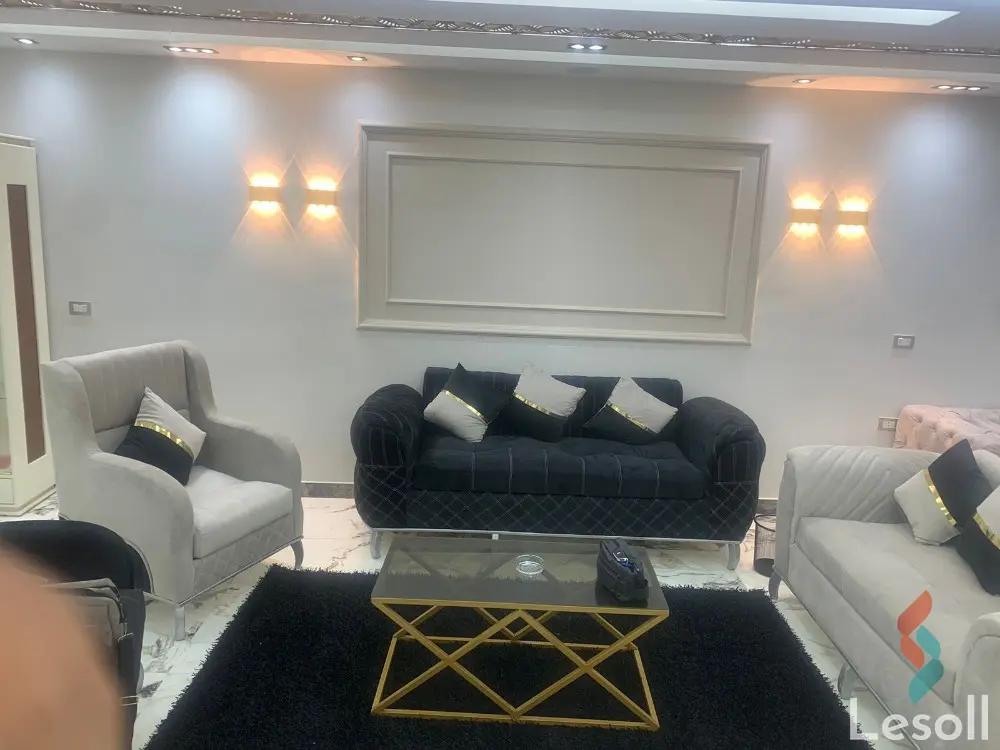 شقة للايجار اليومي بمساحة 300 متر و 3 غرف في المهندسين الجيزة - صورة 2