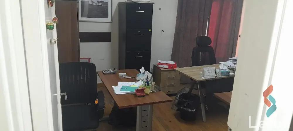 Apartment for sale with an data.area 100 meters and 3 data.rooms in Nasr City Cairo - Image 2