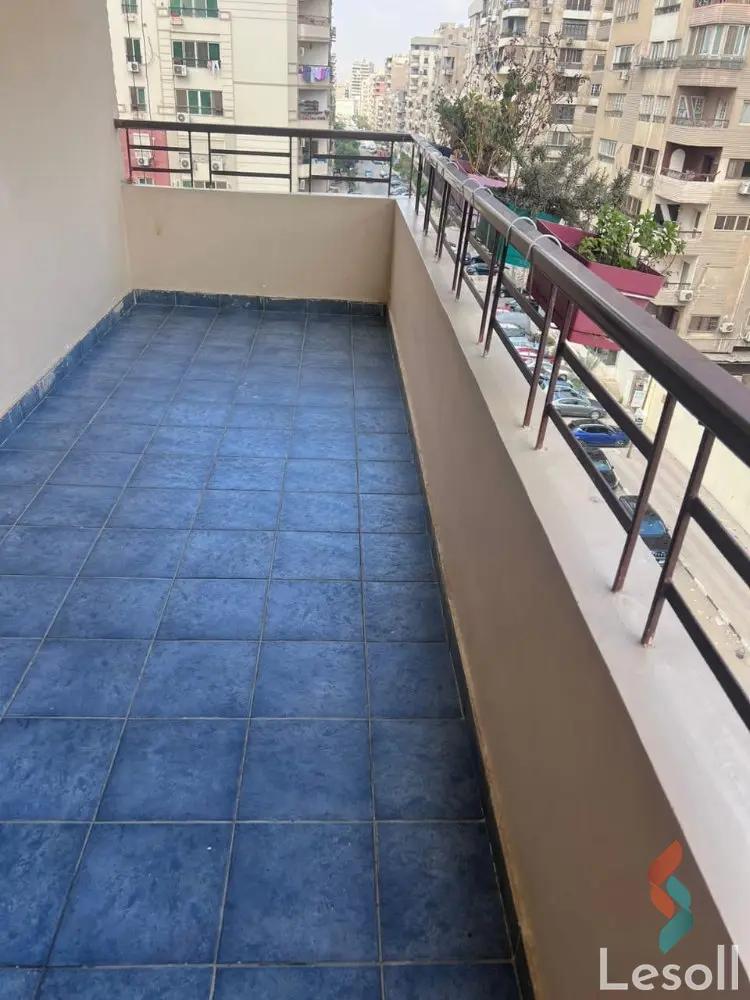 Apartment for sale with an data.area 250 meters and 3 data.rooms in Nasr City Cairo - Image 2