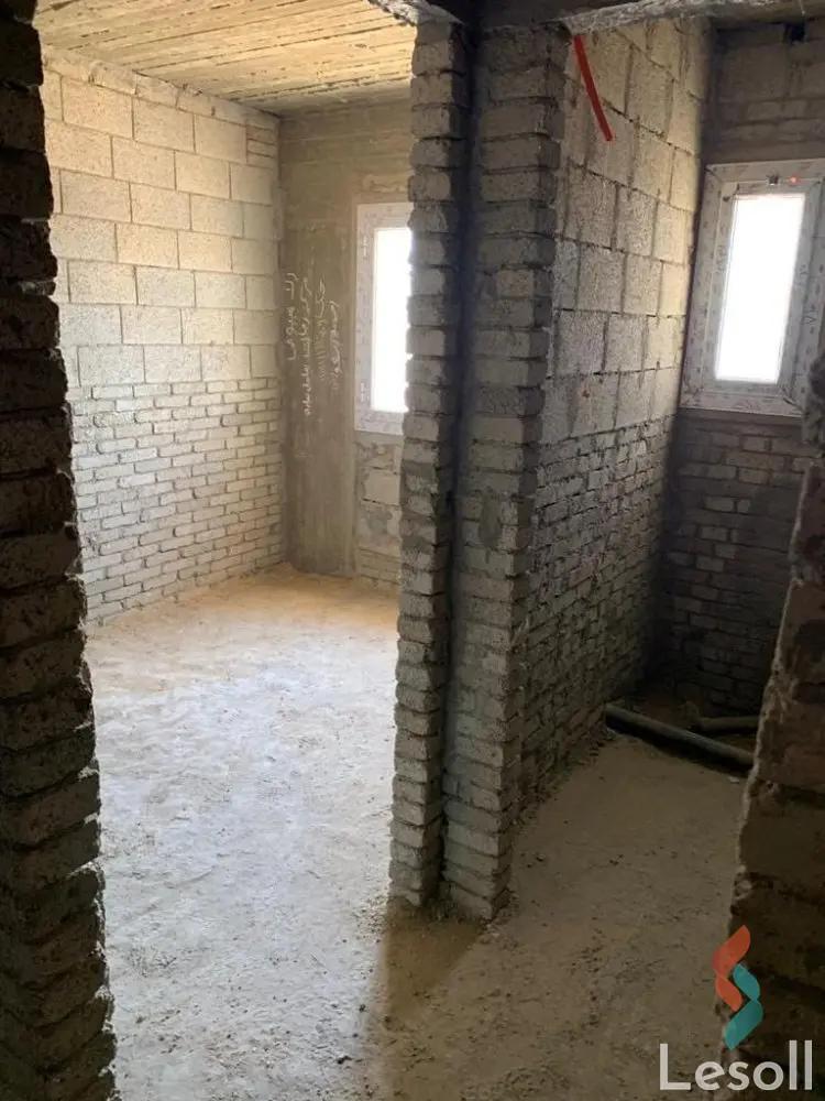 شقة للبيع بمساحة 160 متر و 3 غرف في التجمع الخامس القاهرة - صورة 4