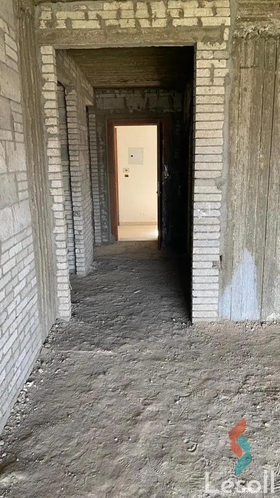 Townhouse for sale with an data.area 275 meters and 5 data.rooms in Shorouk Cairo - All Images