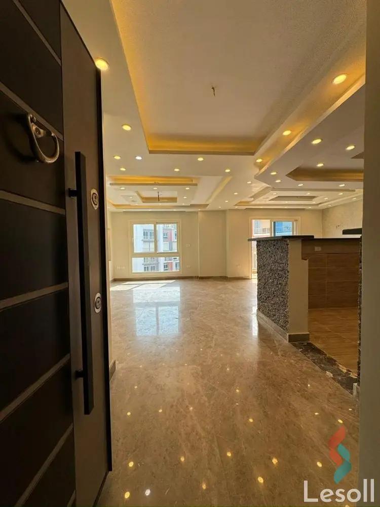 شقة للبيع بمساحة 191 متر و 3 غرف في التجمع الخامس القاهرة - صورة 3