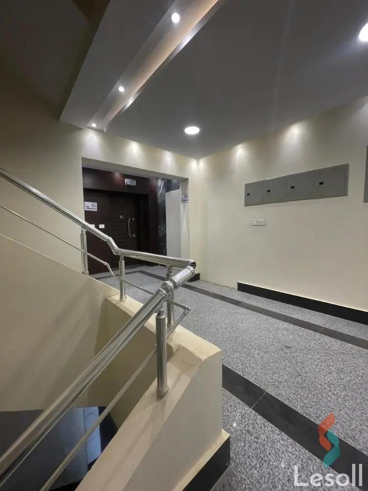 شقة للبيع بمساحة 125 متر و غرفتان في العاصمة الإدارية القاهرة - صورة 3