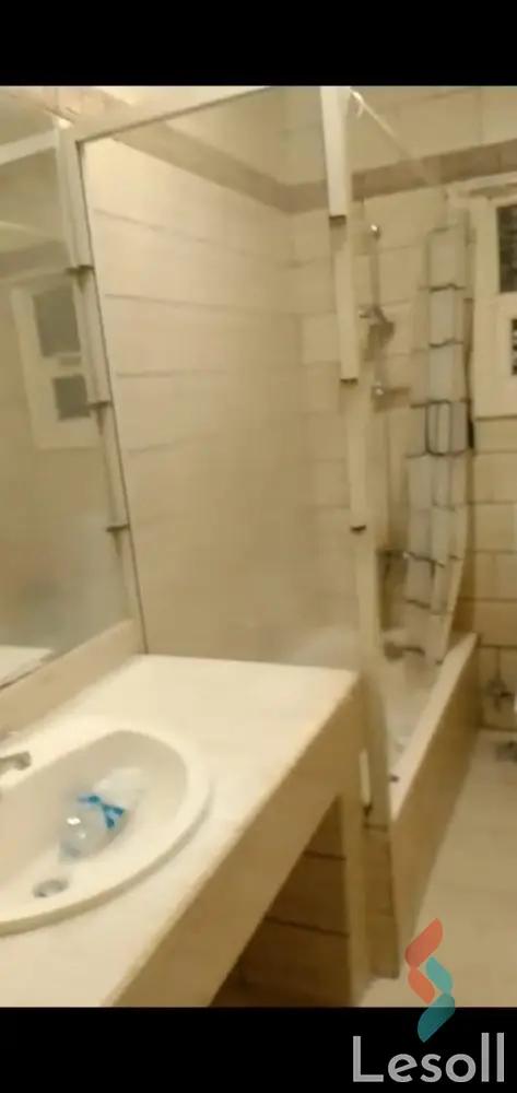 Apartment for sale with an data.area 195 meters and 3 data.rooms in Mohandessin Giza - Image 4