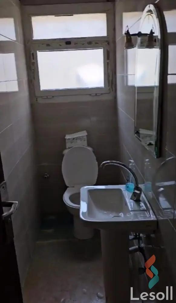 شقة للبيع بمساحة 200 متر و 3 غرف في مصر الجديدة القاهرة - صورة 4