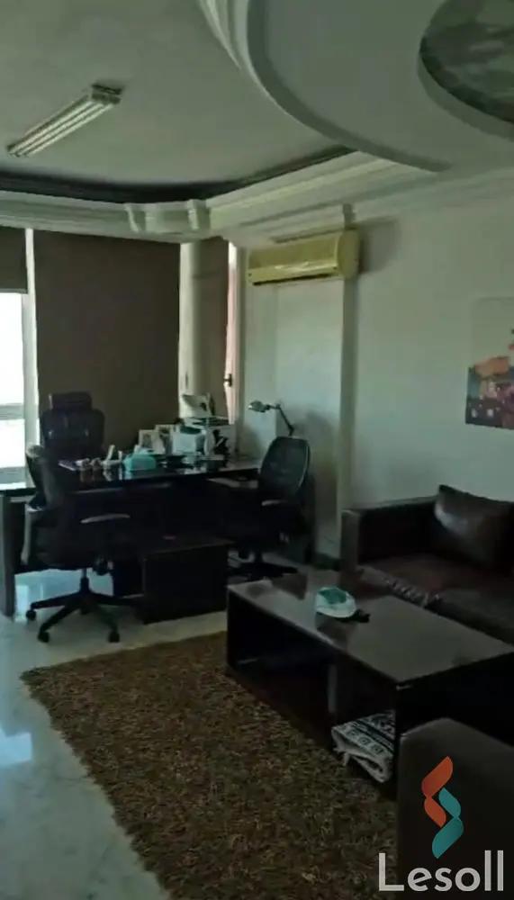 شقة للبيع بمساحة 200 متر و 3 غرف في مصر الجديدة القاهرة - صورة 3