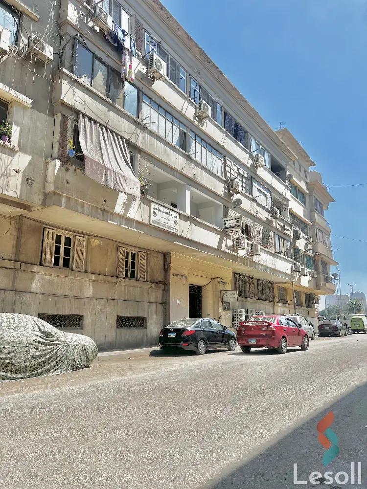 شقة للبيع بمساحة 110 متر و غرفتان في العجوزة الجيزة