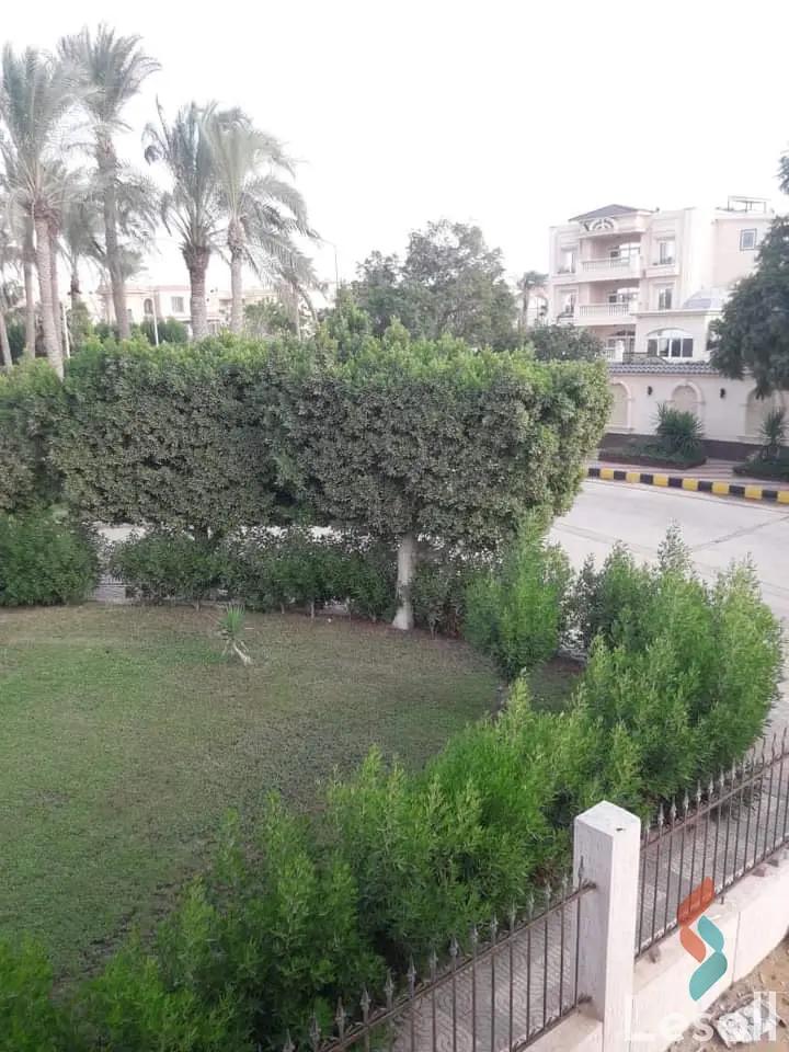 فيلا للبيع بمساحة 603 متر و 6 غرف في مدينة الشروق القاهرة