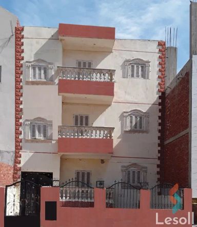Apartment with garden for sale with an data.area 150.5 meters and 3 data.rooms in Zagazig Sharkia