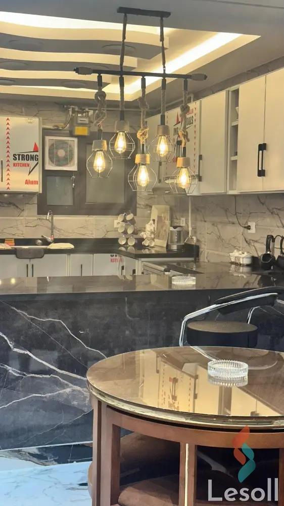 شقة للايجار الشهري بمساحة 200 متر و 3 غرف في المهندسين الجيزة - صورة 3