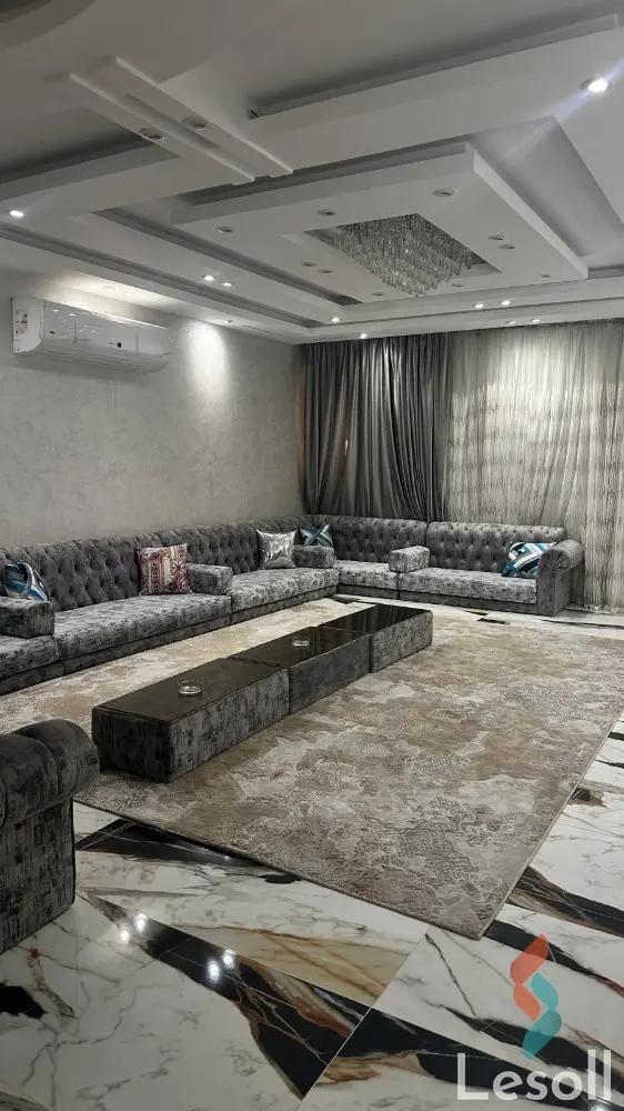 شقة للايجار الشهري بمساحة 200 متر و 3 غرف في المهندسين الجيزة - صورة 2