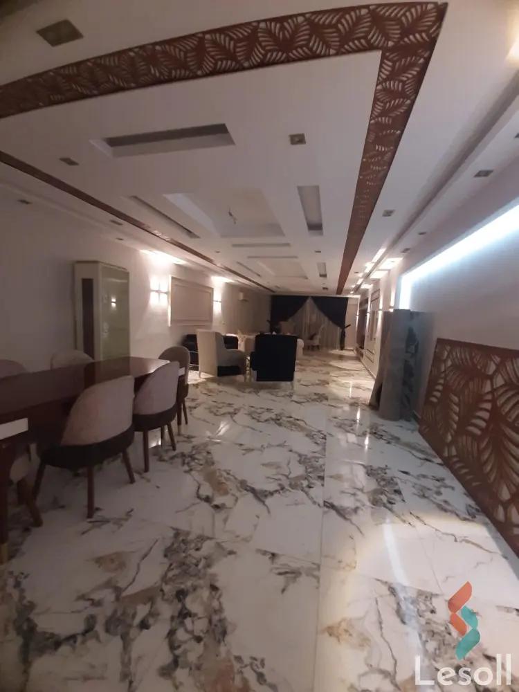 شقة للايجار اليومي بمساحة 250 متر و 3 غرف في المهندسين الجيزة - صورة 2