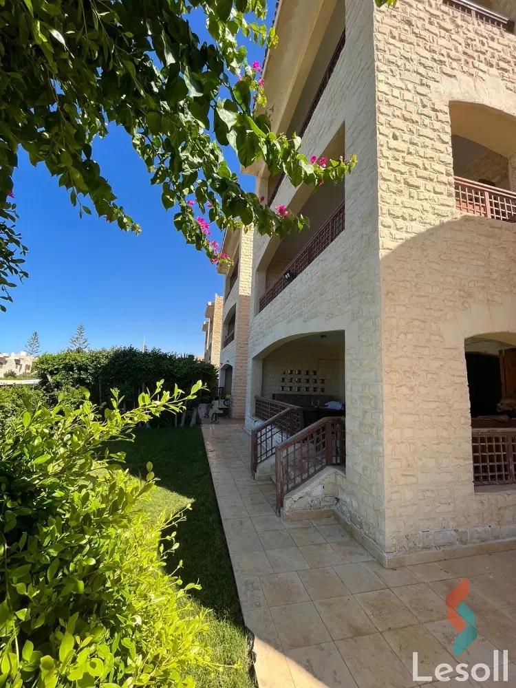 شقة بحديقة للبيع بمساحة 200 متر و 3 غرف في قسم مارينا العلمين السياحي الاسكندرية