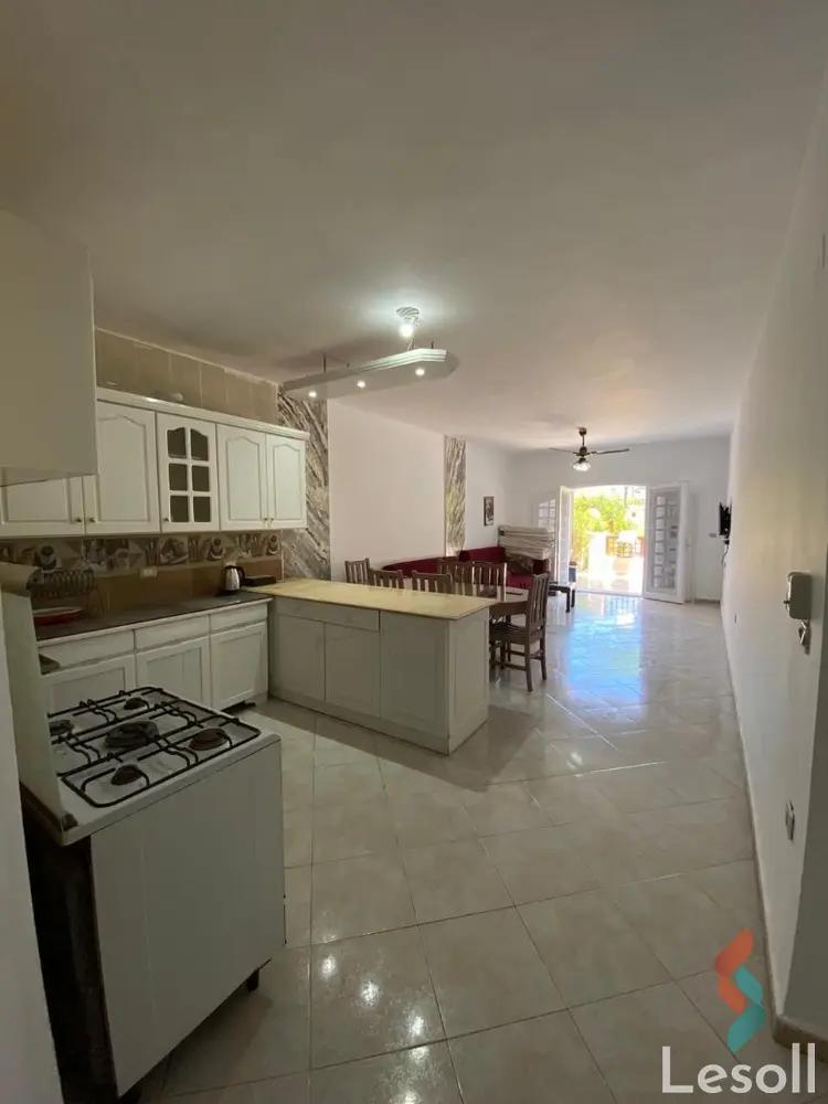 شقة بحديقة للبيع بمساحة 200 متر و 3 غرف في قسم مارينا العلمين السياحي الاسكندرية