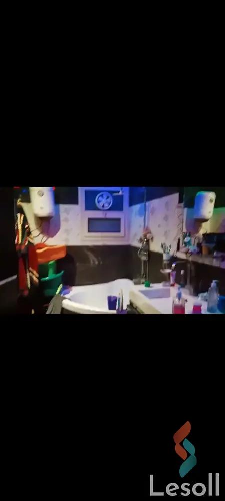 شقة للبيع بمساحة 150 متر و 3 غرف في فيصل الجيزة - كل الصور