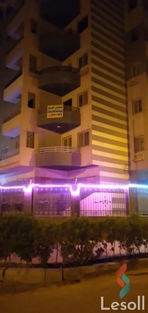 شقة للبيع بمساحة 135 متر و غرفتان في حدائق اكتوبر الجيزة - صورة 2