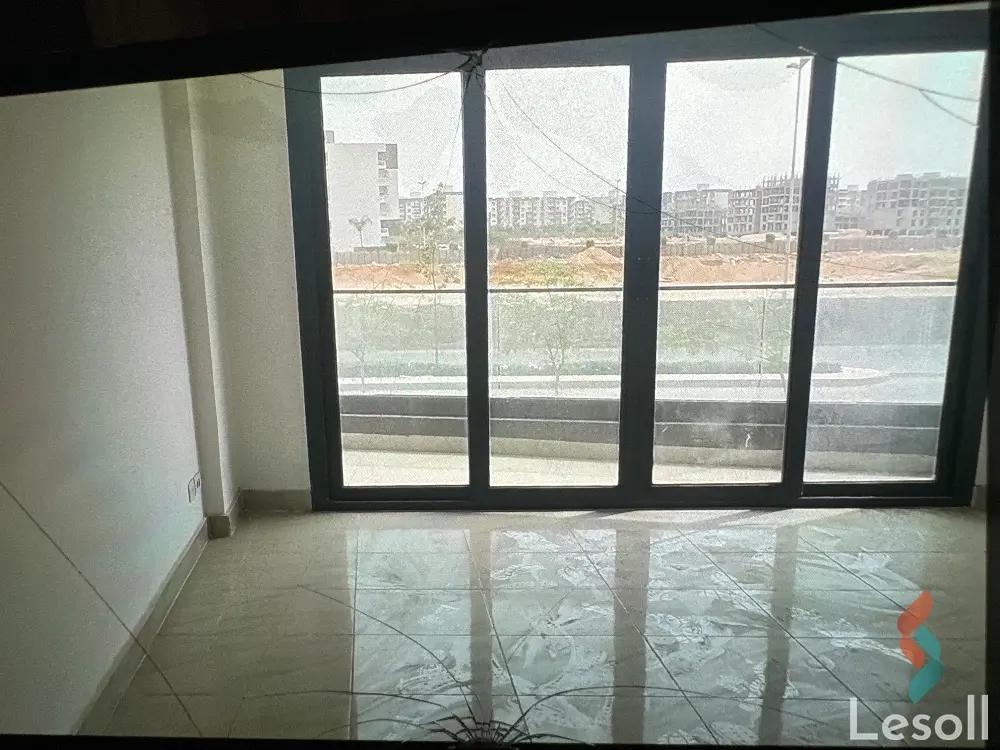 شقة للايجار السنوي بمساحة 100 متر و غرفتان في مدينتي القاهرة شقة للايجار السنوي بمساحة 100 متر و غرفتان في مدينتي القاهرة