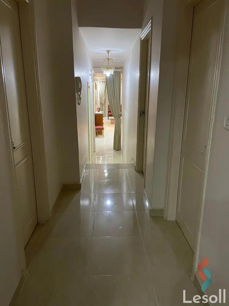 شقة للبيع بمساحة 230 متر و 3 غرف في السادس من أكتوبر الجيزة - كل الصور