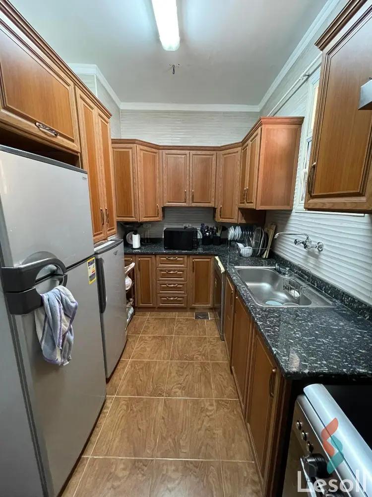 شقة للبيع بمساحة 230 متر و 3 غرف في السادس من أكتوبر الجيزة - صورة 3