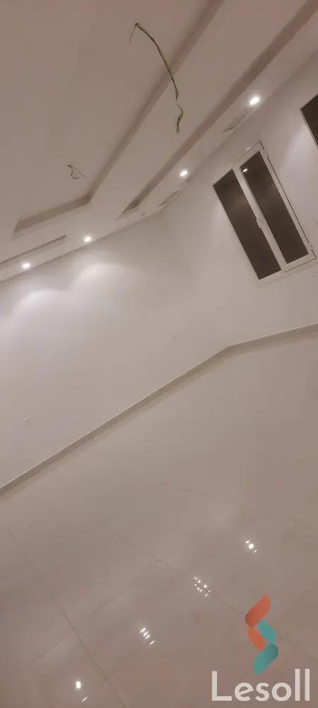 شقق فندقية للايجار السنوي بمساحة 150 متر و 3 غرف في باب شرق الاسكندرية