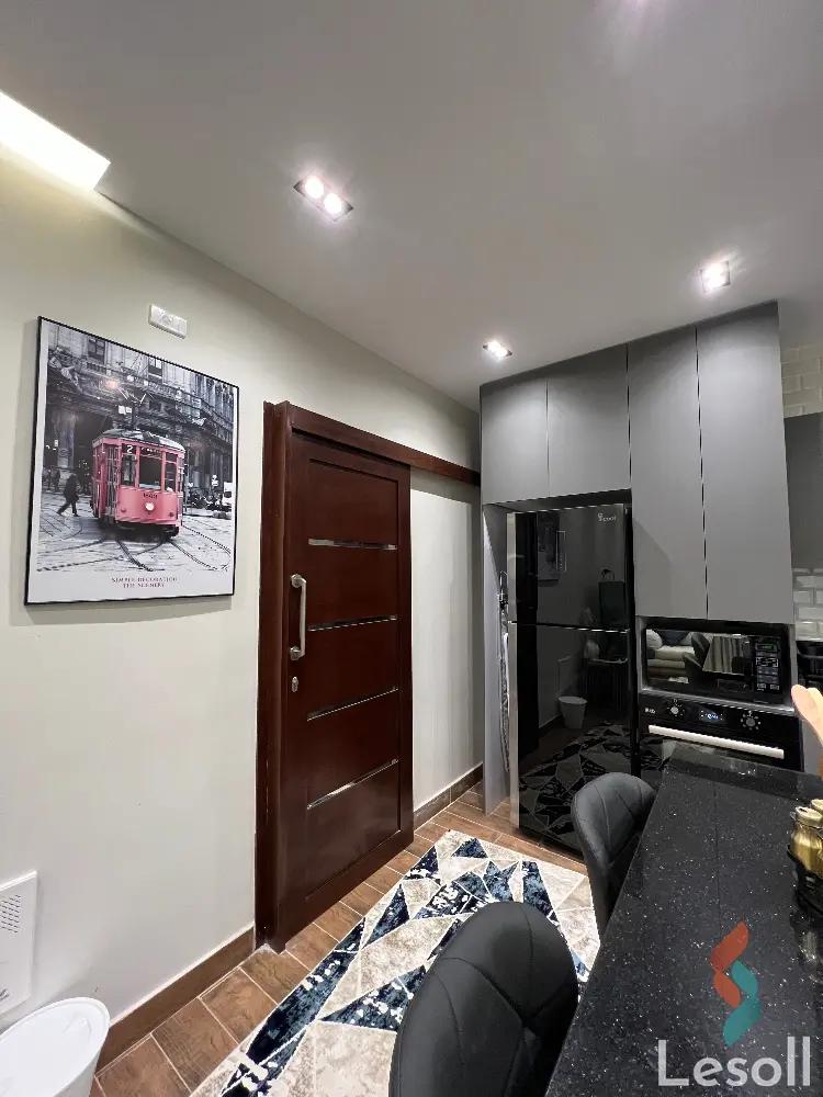 شقة بحديقة للايجار اليومي بمساحة 150 متر و غرفتان في التجمع الخامس القاهرة