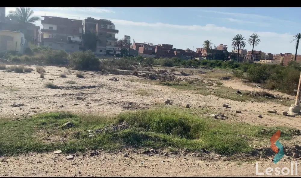 Land building for sale with an area of 357 meters in El Tal El Kabier Ismailia - Image 2