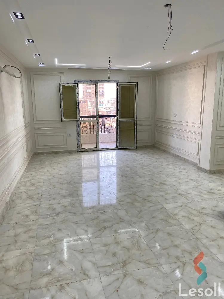 شقة للبيع بمساحة 200 متر و 3 غرف في الدقى الجيزة - صورة 4