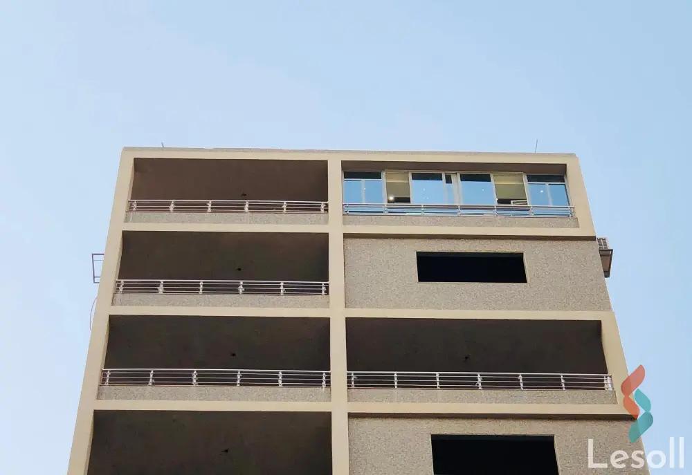 Apartment for sale with an data.area 150 meters and 3 data.rooms in Mohandessin Giza - Image 4