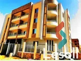 شقة للبيع بمساحة 165 متر و 3 غرف في التجمع الخامس القاهرة - صورة 4