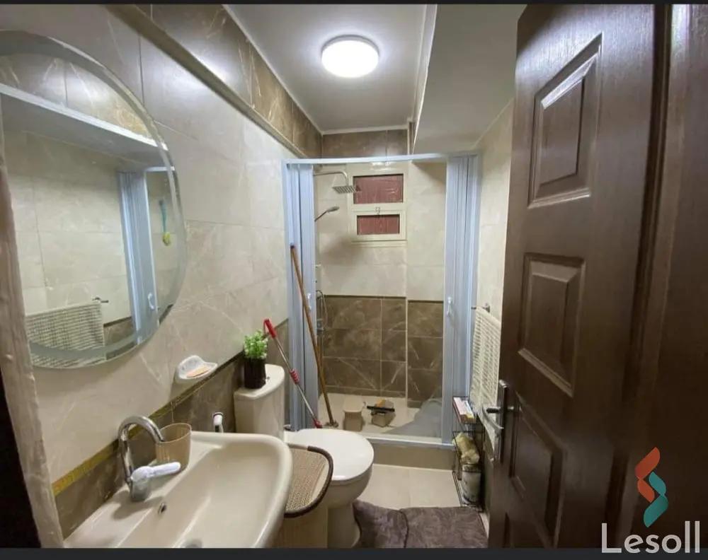 Apartment for sale with an data.area 100 meters and 2 room in Nasr City Cairo - Image 3