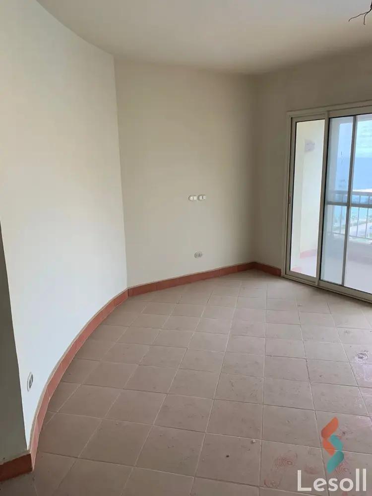 Chalet for sale with an data.area 100 meters and 2 room in Ain Sokhna Suez - Image 4