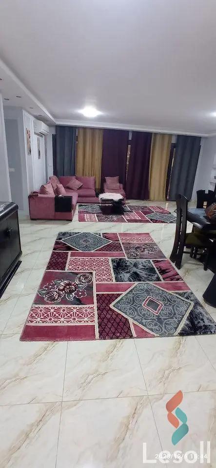 شقة للايجار اليومي بمساحة 300 متر و 3 غرف في المهندسين الجيزة - صورة 2