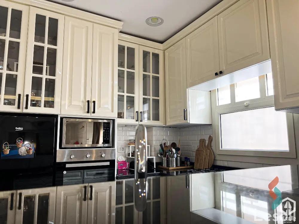 شقة للايجار اليومي بمساحة 165 متر و غرفتان في المهندسين الجيزة - كل الصور